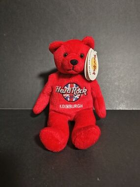NWT Hard Rock Cafe Edinburgh Red Plush Bear Collectible Rita Beara
